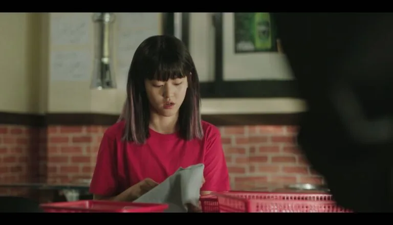 Момент из 7 серии 1 сезона